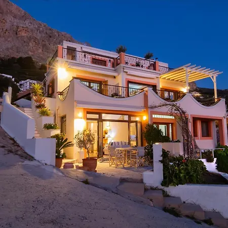 Chloe With The Sunset Myrties