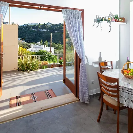 Chloe With The Sunset * Myrties